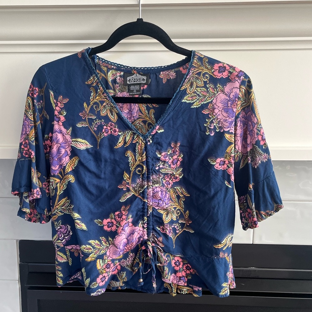 Angie floral crop top blouse flutter sleeves